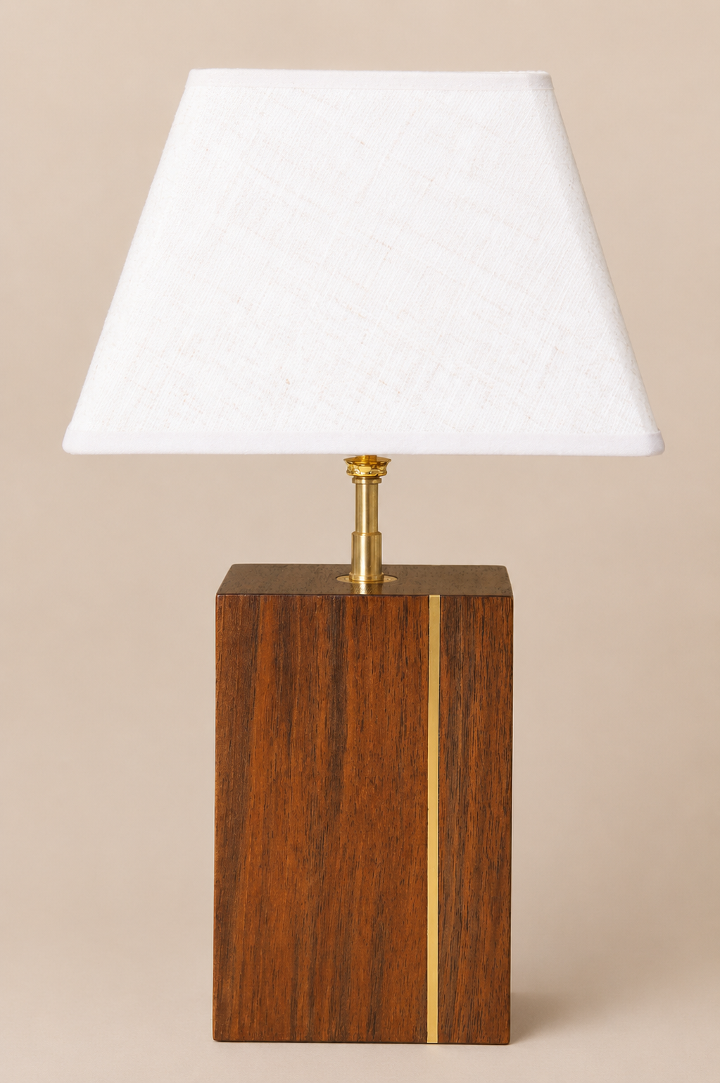 Lampe en placage de Noyer et Laiton