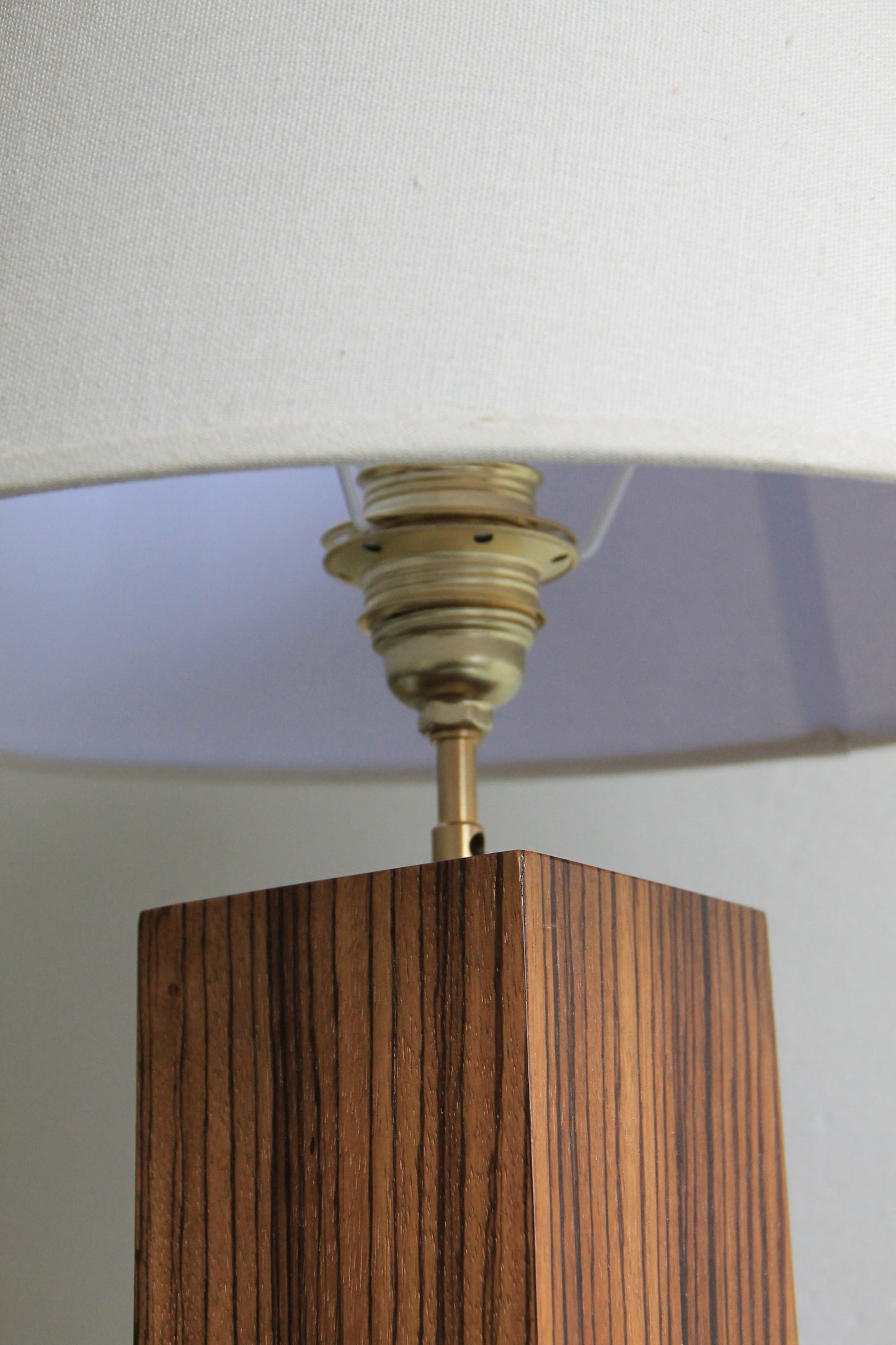 Lampe Zébrano et Paille